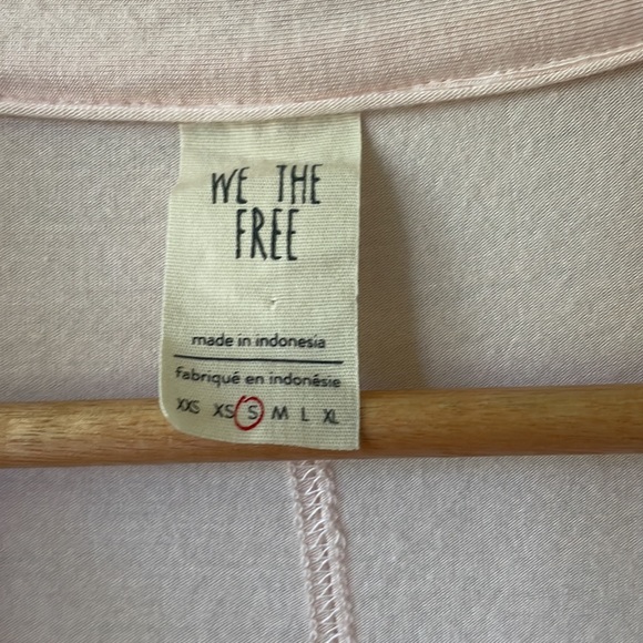 We the Free Oversized Pink Can’t Fool Me Split Oversized Blouse - Picture 8 of 11